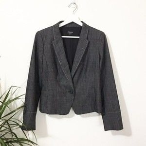 Worth New York Fitted One Button Blazer